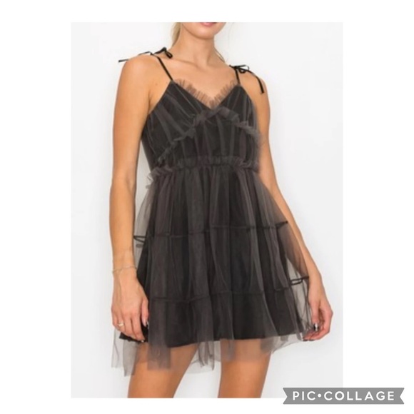 Studio Gray Tulle Mesh Overlay Ruffled Dress Size Small - Picture 9 of 14